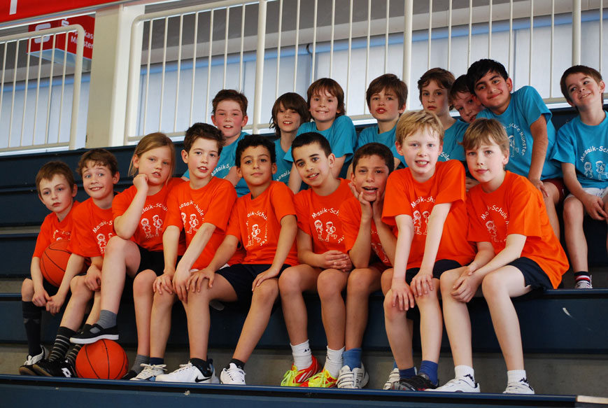 Basketball-Mannschaften 2012