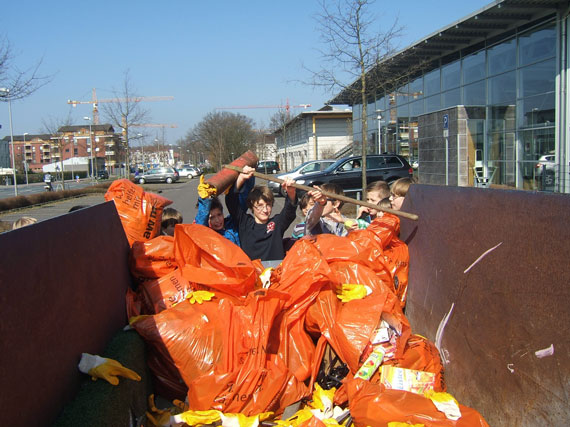 Müllaktion - Umwelttag 2012