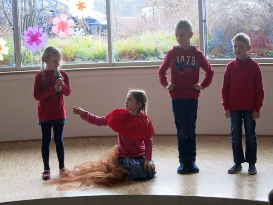 Frühlingsfest-2013-Gedicht_6_Tulpe_2