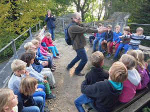 Klassenfahrt 2013 - Stadtfuehrung_9_Kroenchen_2